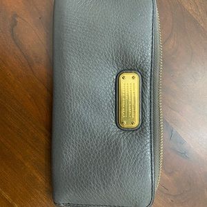 Barely used Marc by Marc Jacob wallet
